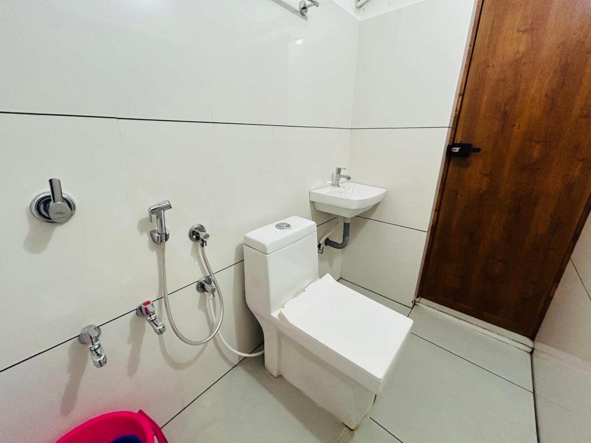 Rio Rooms Medical College Kozsíkóde Kültér fotó
